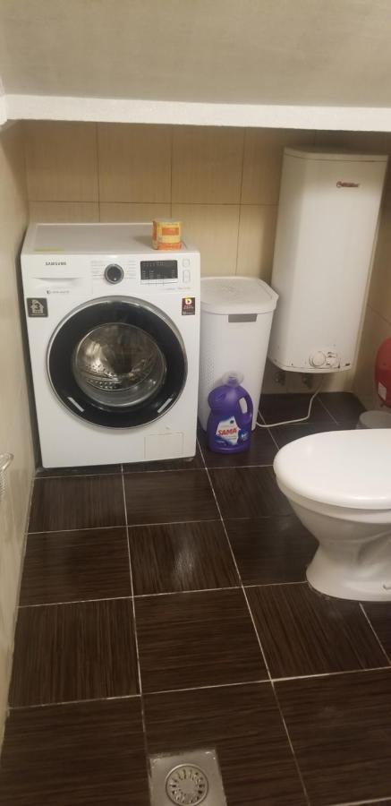 Appartamento Студіо На Кoновальця Leopoli Esterno foto