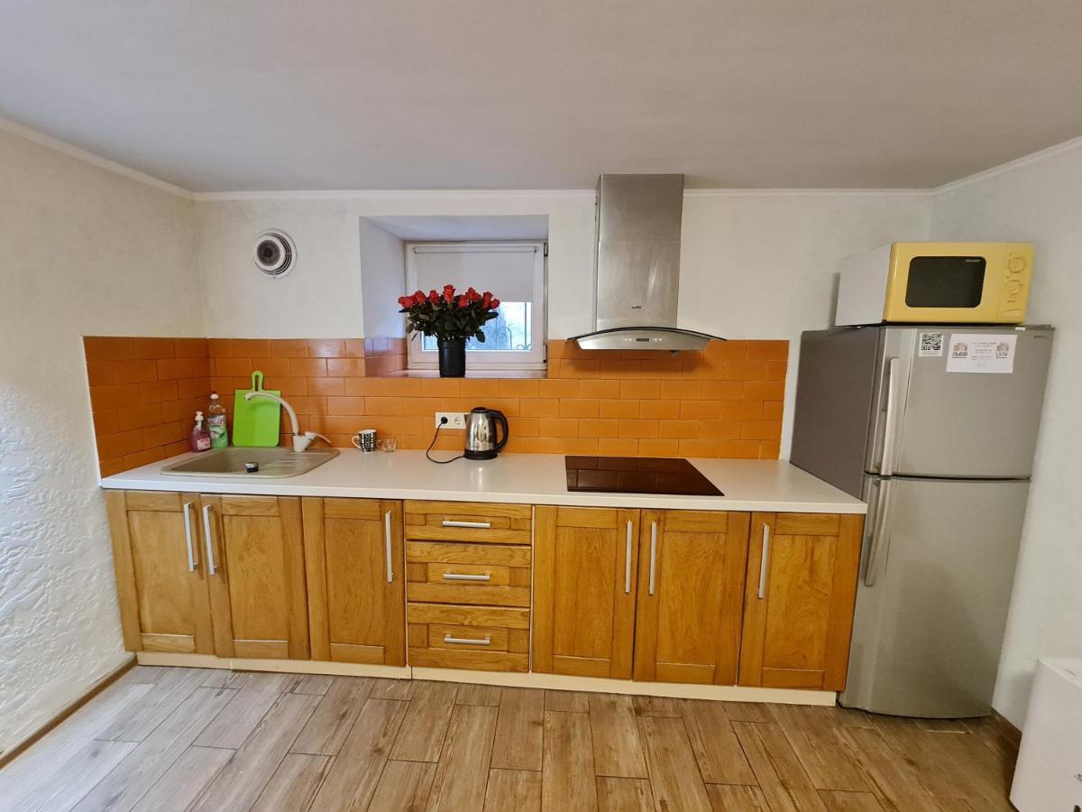 Appartamento Студіо На Кoновальця Leopoli Esterno foto