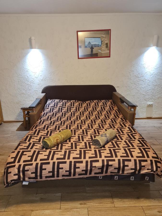 Appartamento Студіо На Кoновальця Leopoli Esterno foto